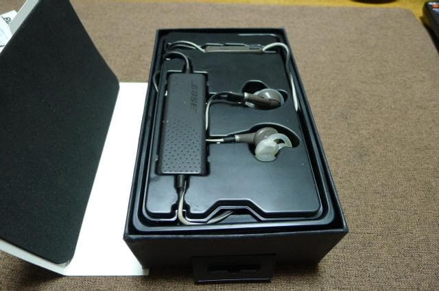 Bose QC 20i 動作確認済　箱ケース等そろっています