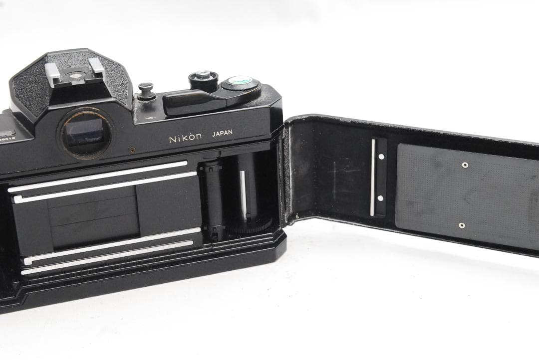 フィルムカメラ Nikon Nikomat/NIKKOR 1:1.4 f=50mm