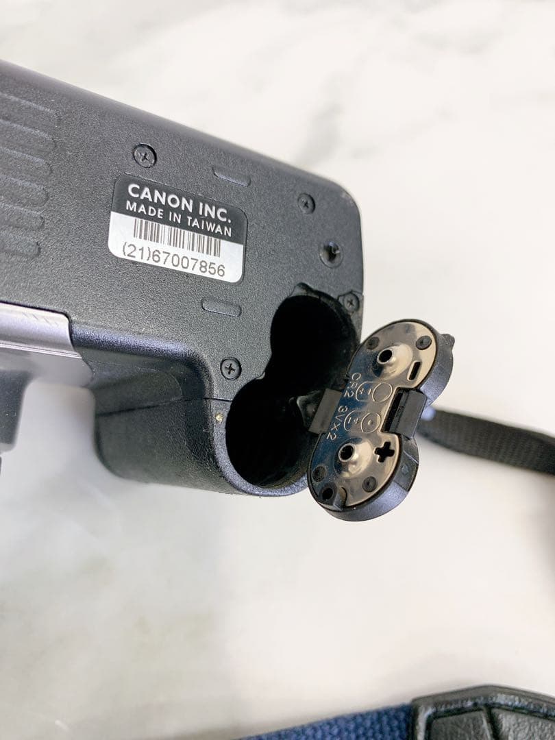 ＃Canon EOS Kiss III Kit フィルム一眼レフカメラ　レンズ