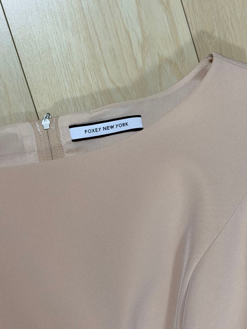 【美品・タグ付き】FOXEY フォクシーピンク　ノースリーブワンピース　40