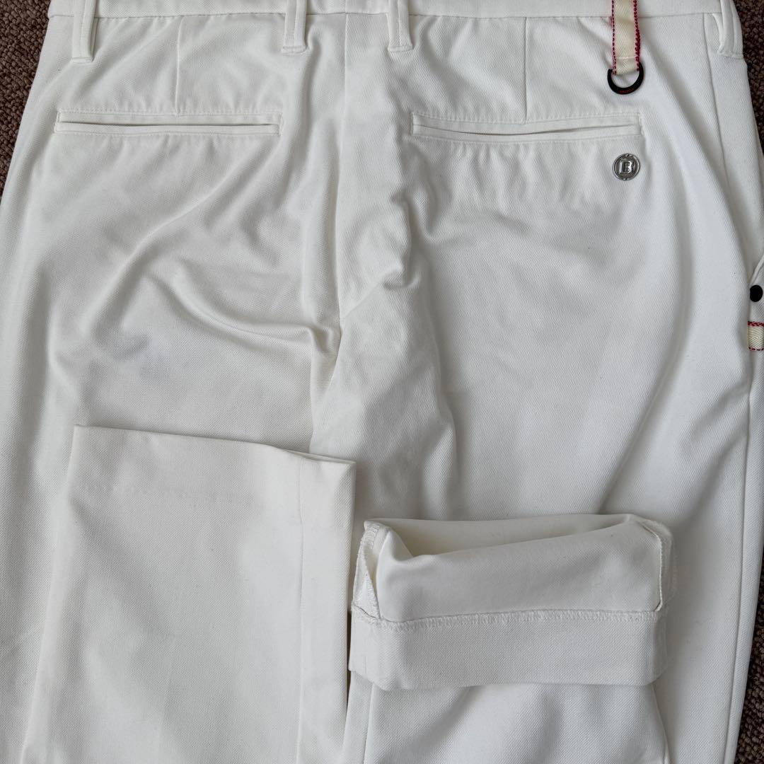 ブリーフィングゴルフ　パンツ　L〜XL相当 白　ホワイト　ストレッチ素材　ゴルフ