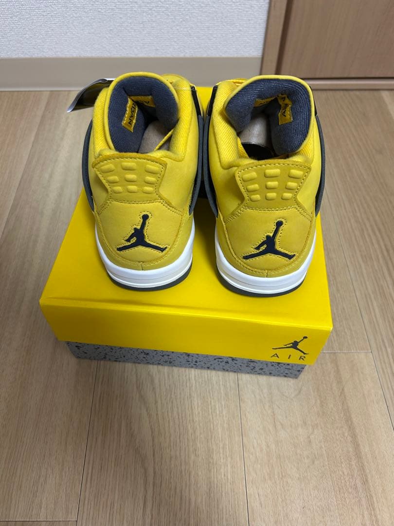 シューズ(男性用) Nike Air Jordan 4 \"Tour Yellow\"