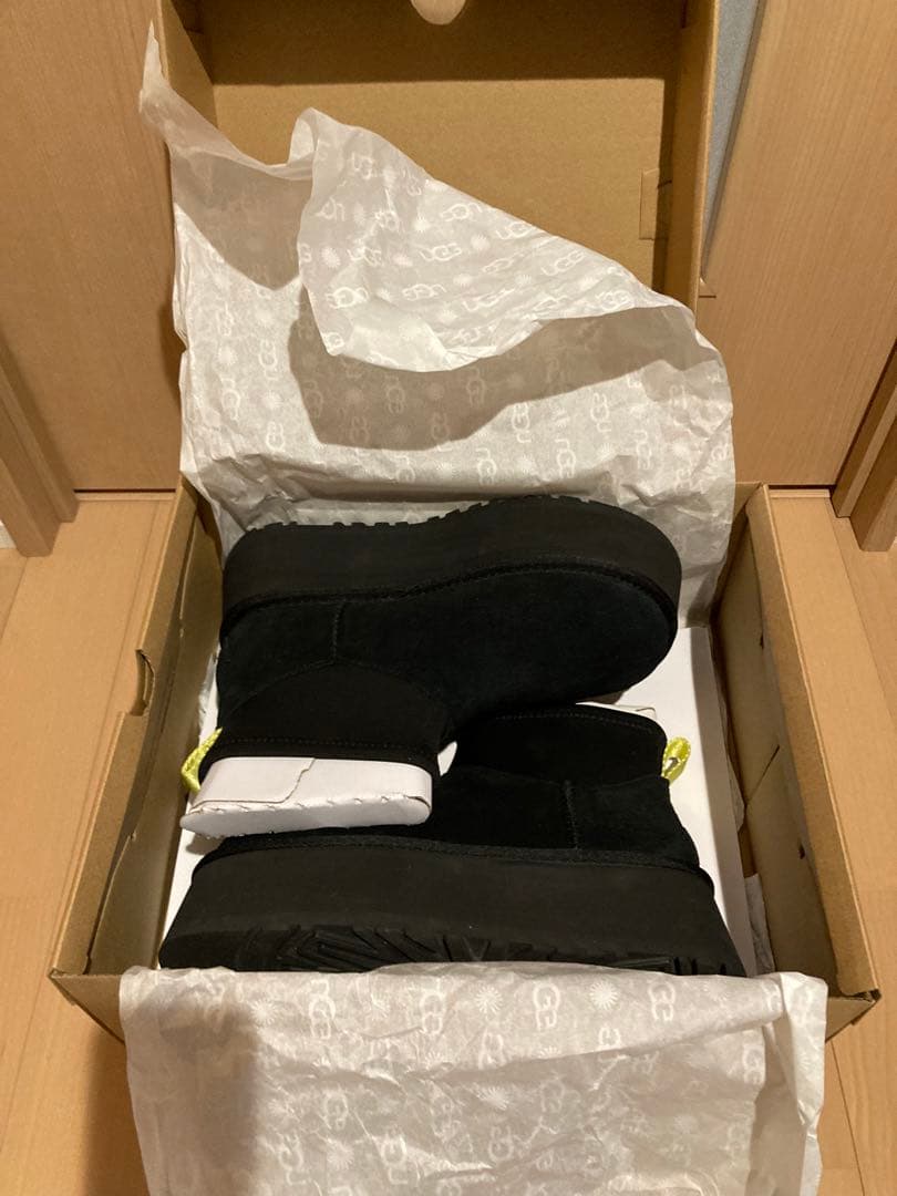 UGG Classic Mini Dipper ブラック 6(23cm)