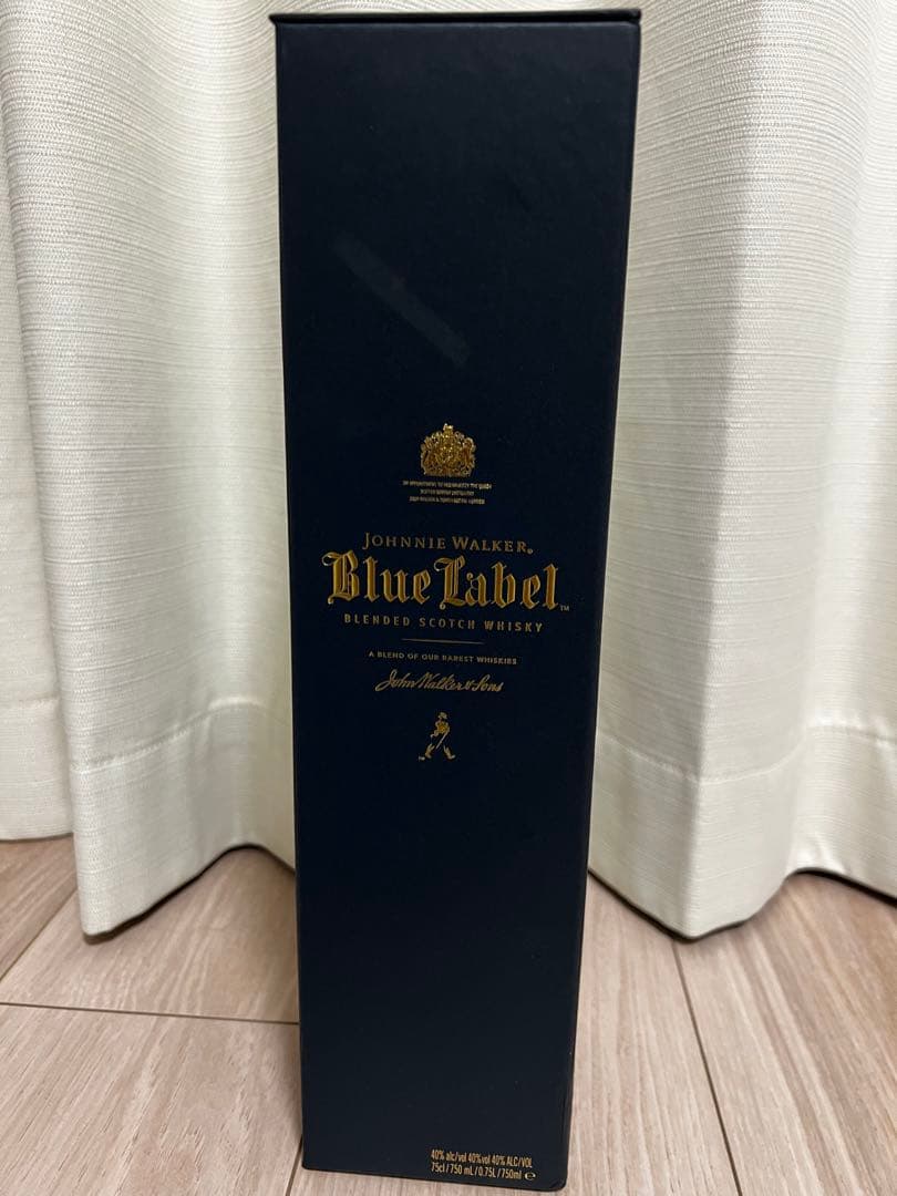 ジョニーウォーカー ブルーラベル 750ml 箱付き