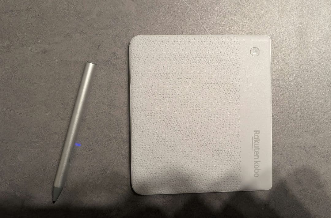 Kobo Libra Colour　本体のみ美品　ペンセット