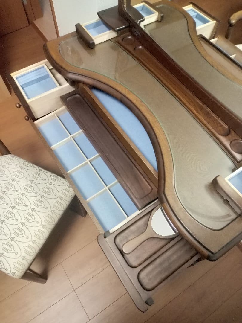 引取可★木製 高級ドレッサー 丸型大鏡　ブラウン