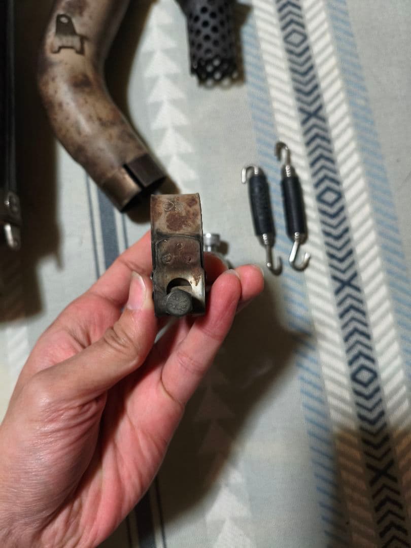 セルケトテーパー スリップオンマフラー　SV650　年式：16-21