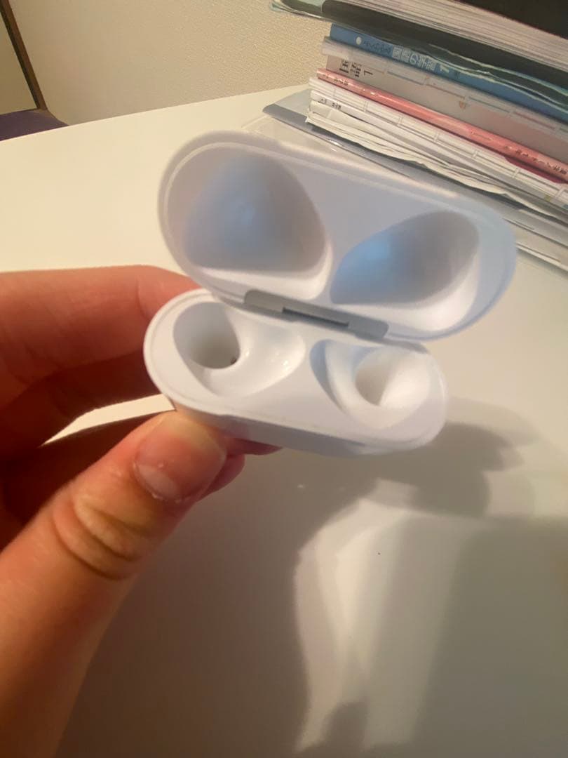 イヤホン AirPods 4 anc