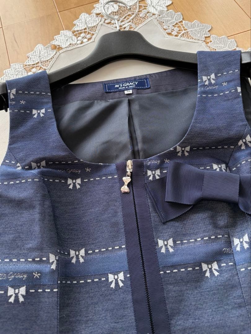専用です　エムズグレイシー　デニム調リボン柄ジャンバースカート38サイズ