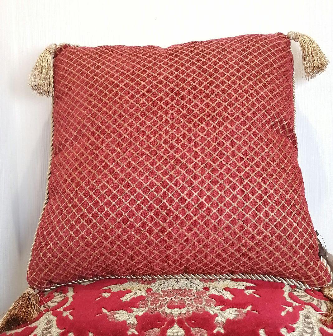 i■ 【 新品 】人気 ジェニファー テイラー クッション レッド プリンセス