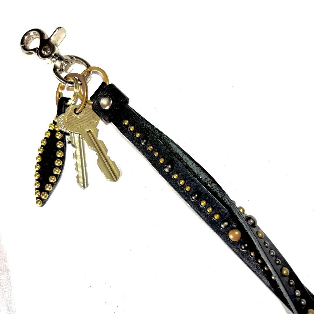 【フック変更】スタッズキーホルダー［sh300-1502］国産レザー