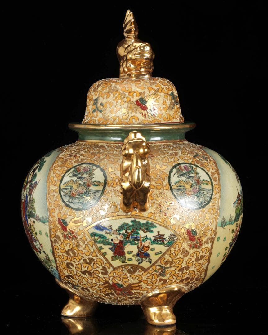 薩摩焼 金襴手色絵金彩 着物美人唐子風景窓絵付 獅子耳大香炉 高さ44cm