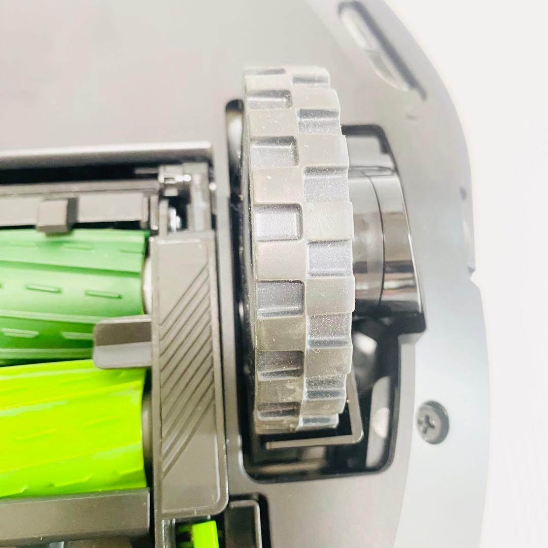 美品 ルンバ i5+ アイロボット ブラック クリーンベース付き