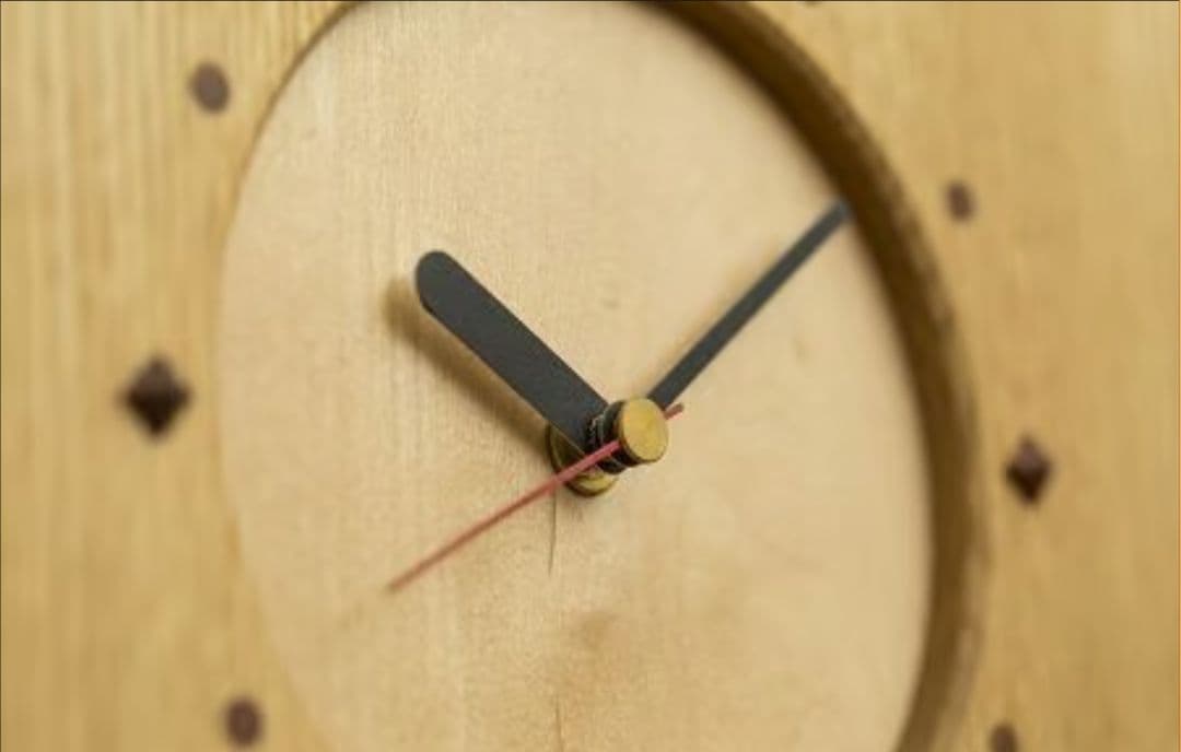 美品★北海道東川振興公社　コタンクルカムイ　エゾモモンガ　木工時計