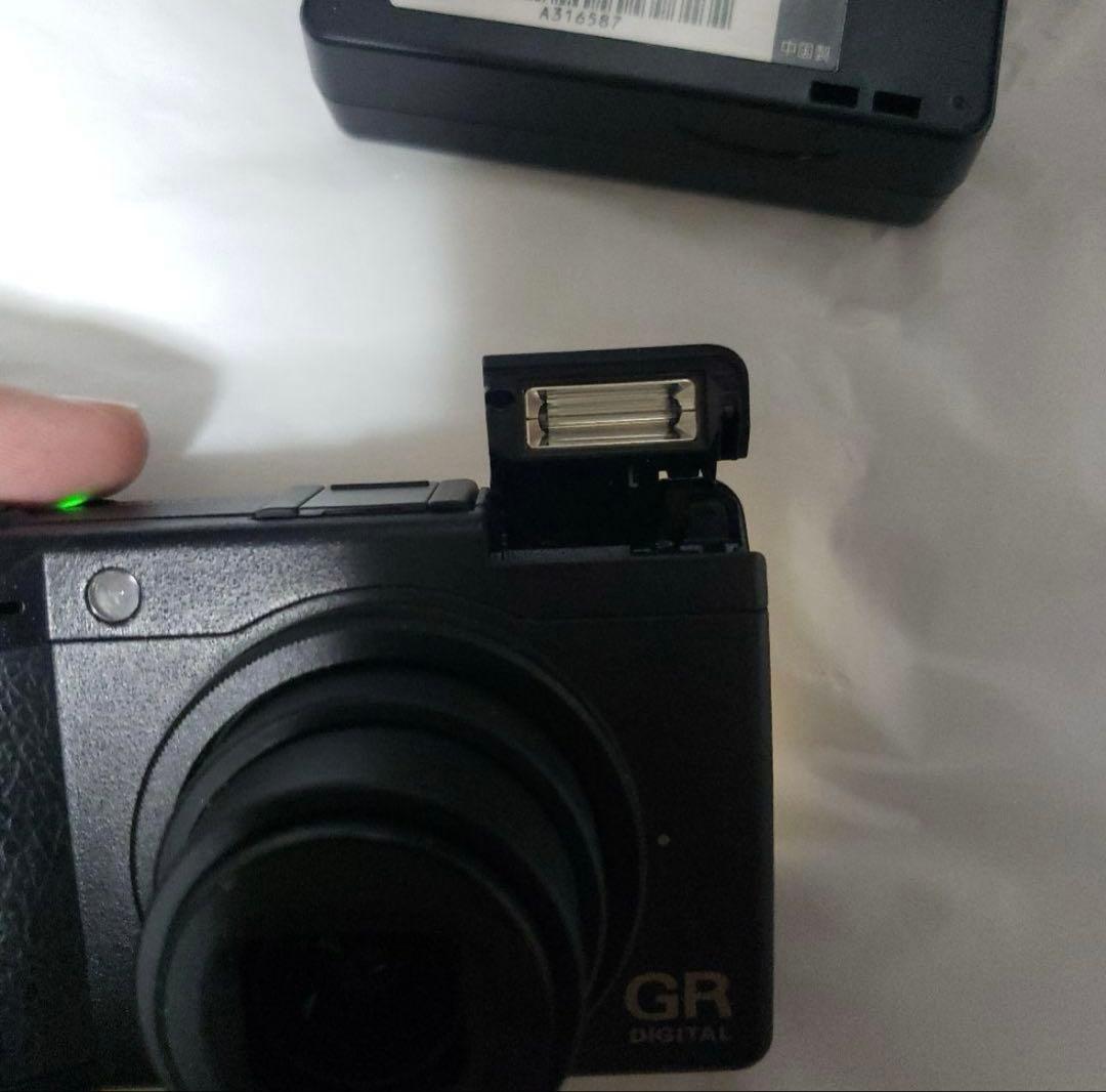 RICOH GR DIGITALⅡ コンパクトデジタルカメラ　GRⅡ