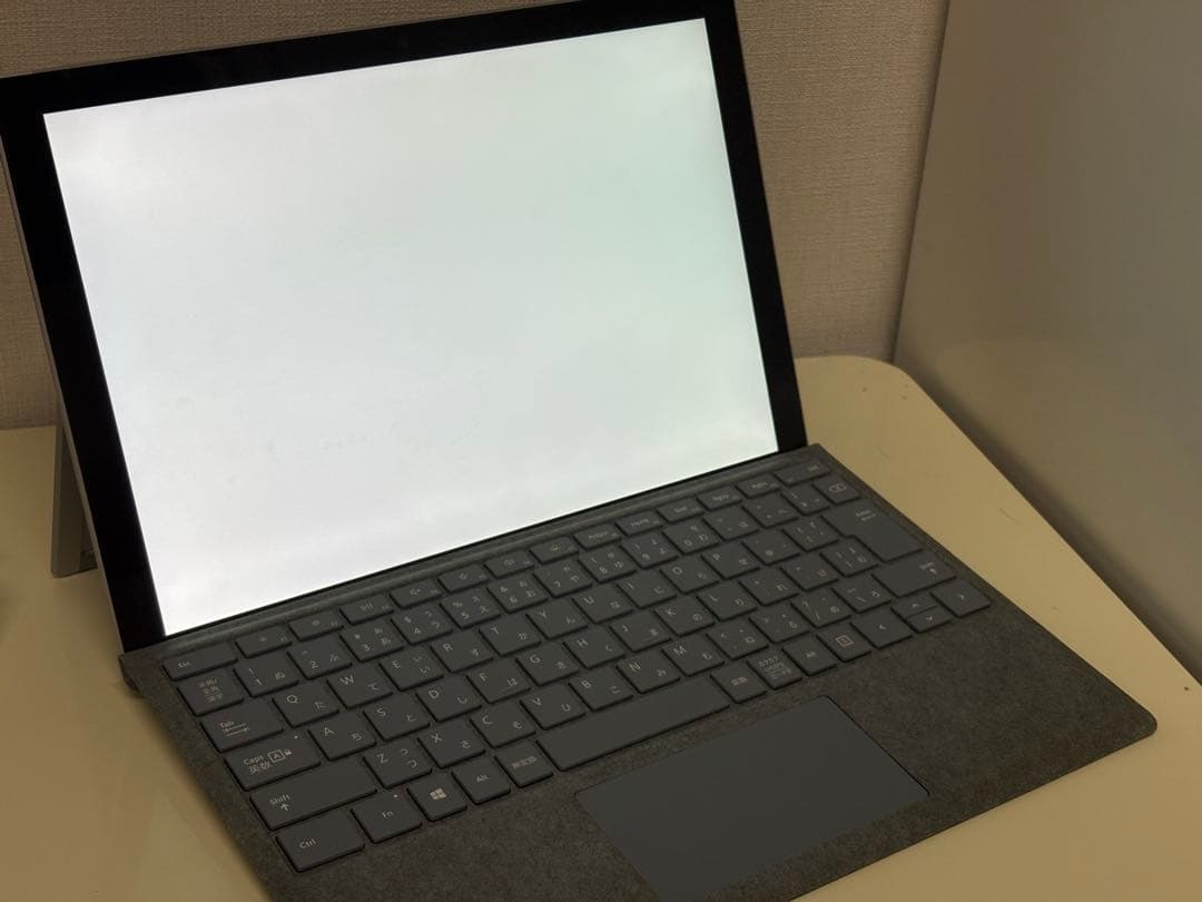 Microsoft Surface Pro 7（core i7モデル）