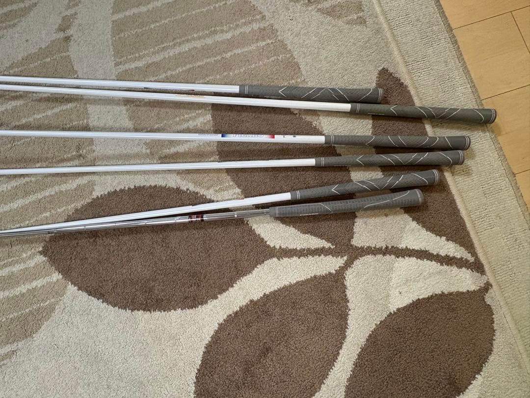 ク*エ様 【お値打ち】レディース ゴルフセット 初心者 (NIKEバッグ＆フィガ