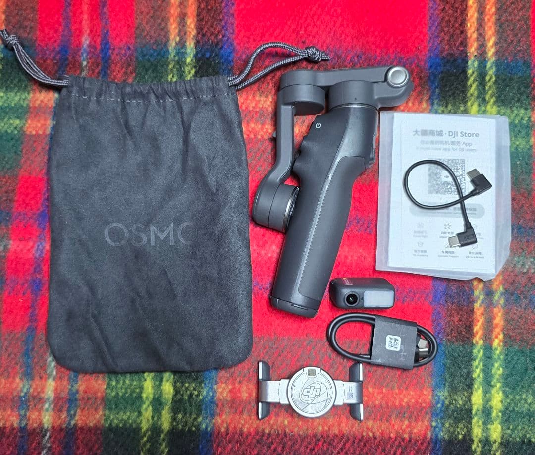 新製品 DJI Osmo Mobile 7P 三脚内蔵 スマートフォンジンバル