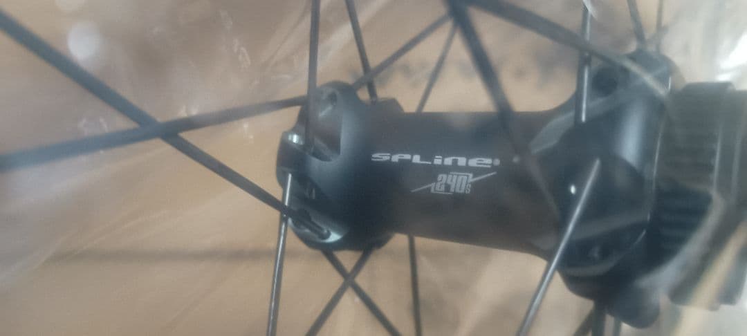 DT SWISS クリンチャー　ホイール　ディスク　前輪のみ