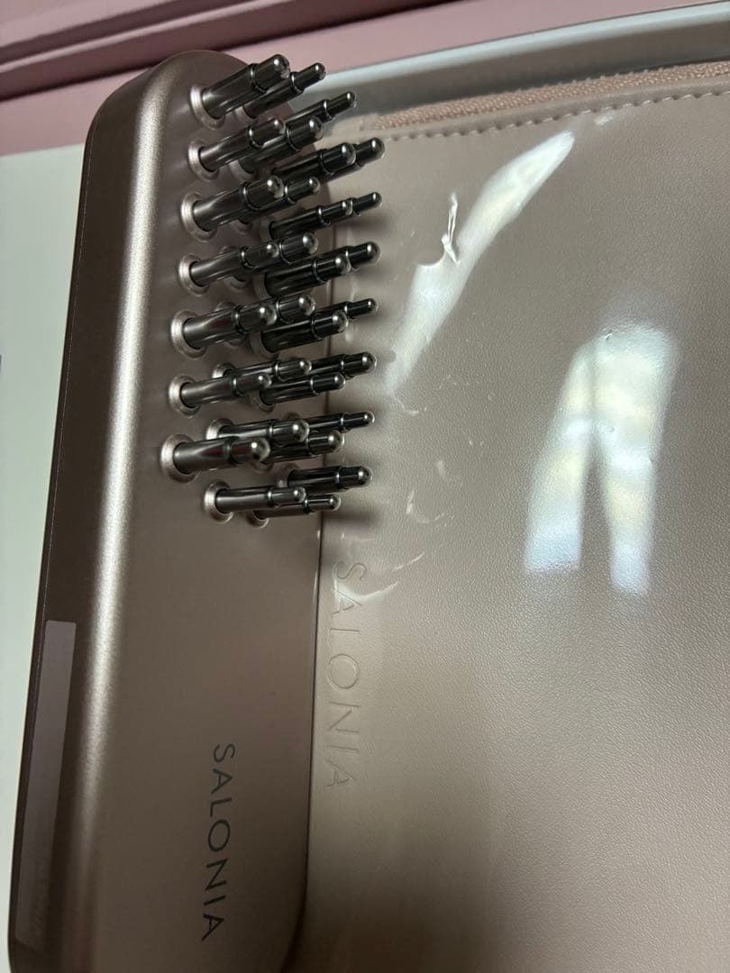 SALONIA EMSリフトブラシ SAL2313 ピンク　　　専用ポーチ付き