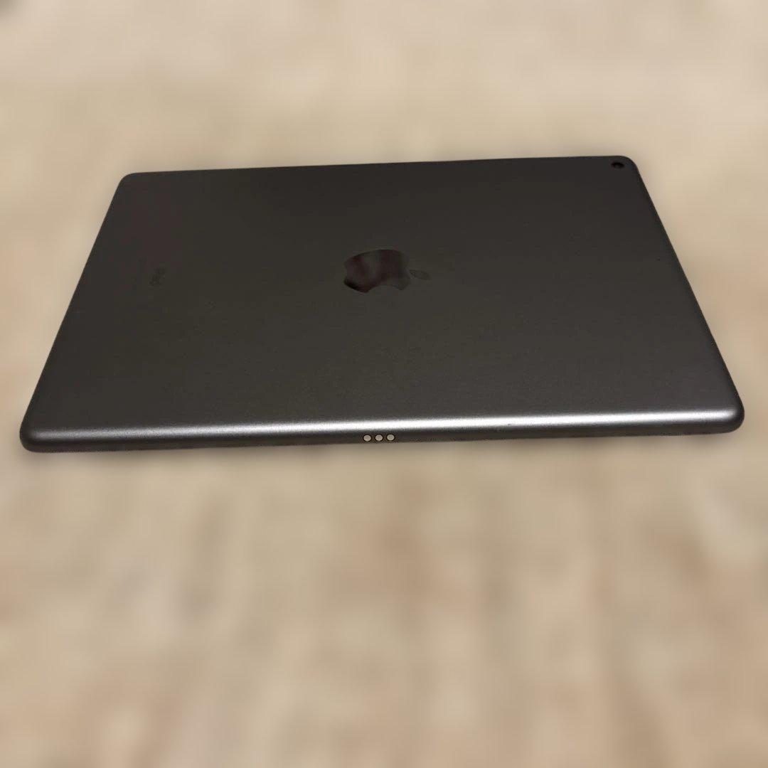 h*m様 【美品】Apple iPad 第7世代スペースグレー 本体