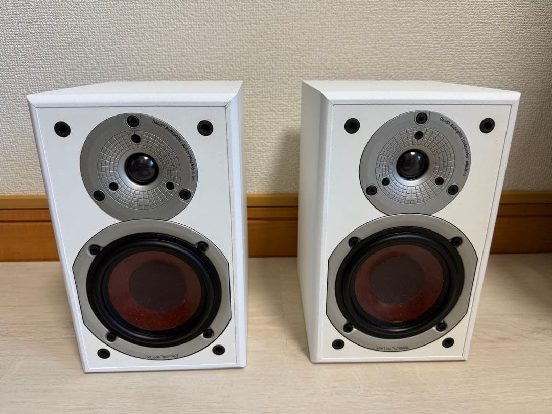 DALI ホワイト SPEKTOR 1 スペクター