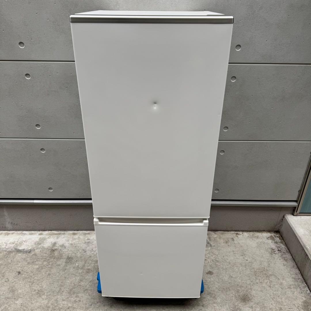 111⭐️2023年製★アクア　冷蔵庫　大型　右開き　200L　一人暮らし