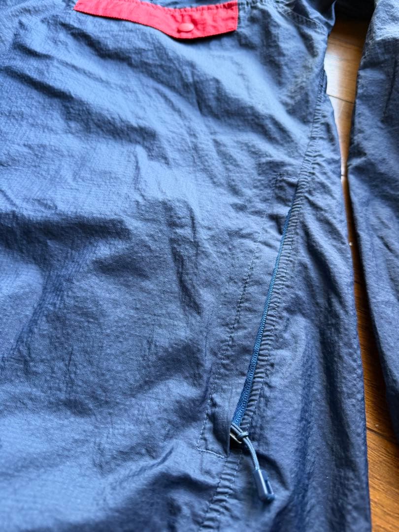 美品 Patagonia 24150 ナイロンプルオーバー 紺赤 SBNE