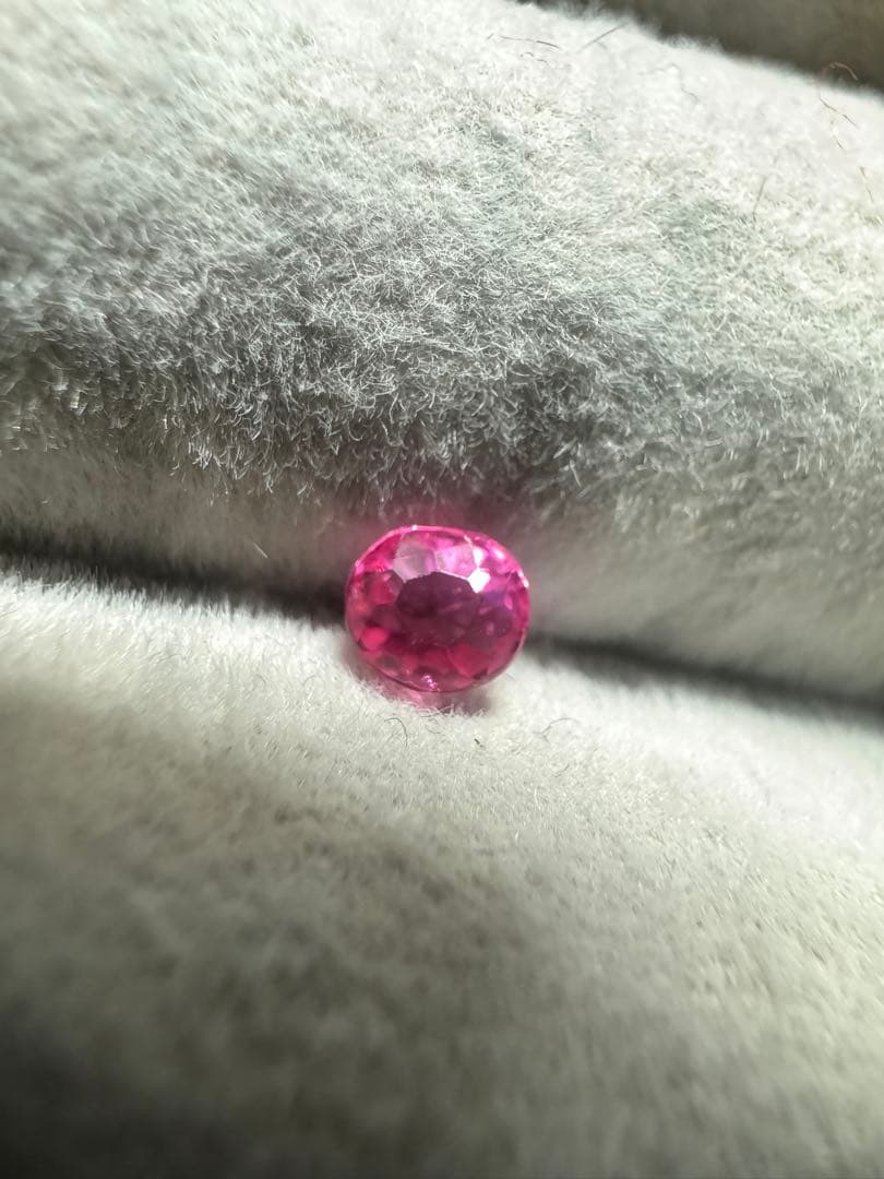 天然アヤナスピネル 0.320ct