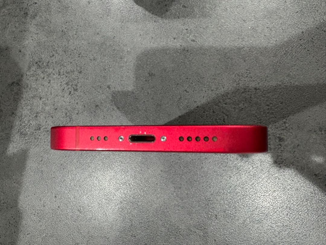 tak21r　美品　Apple iPhone 14 本体