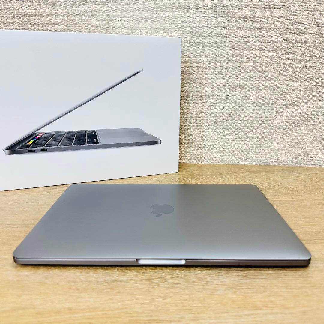 美品MacBook Pro 【MacOS2025年／Office2024年付き