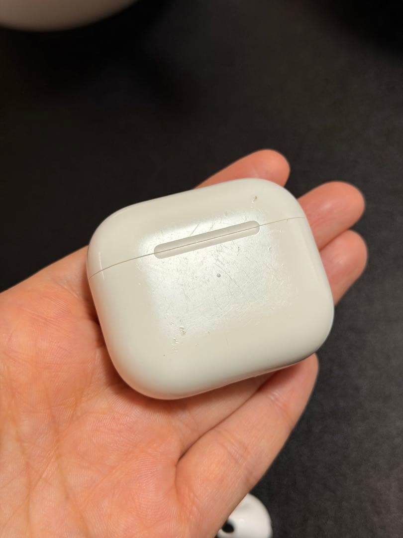 AirPods（第3世代）本体 充電ケース付き