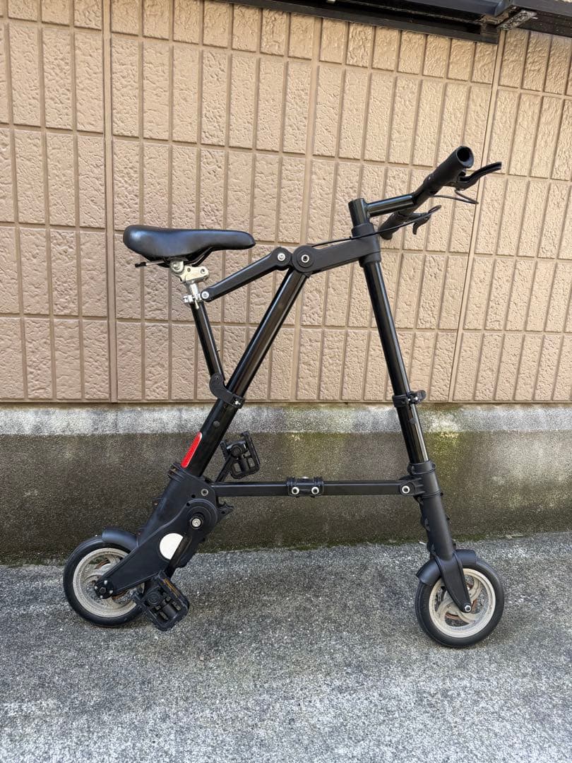 超軽量8インチ折り畳み自転車、チューブレス、ブラック