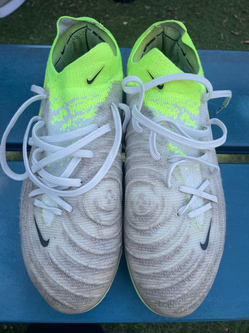 ナイキ ファントムGX2 エリートAG 25.5