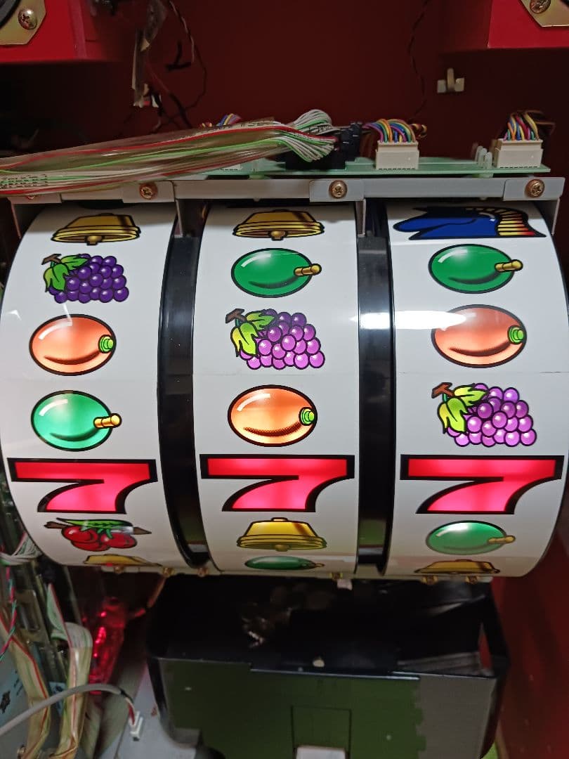 ア*迎様 ニューペガサスa フリーズver 裏物 エマ 4号機 実機 パチスロ