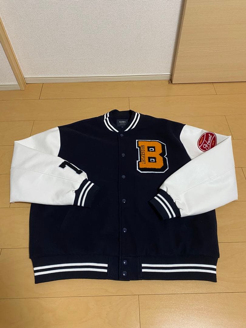 BEAMS HEART スタジャン L ネイビー