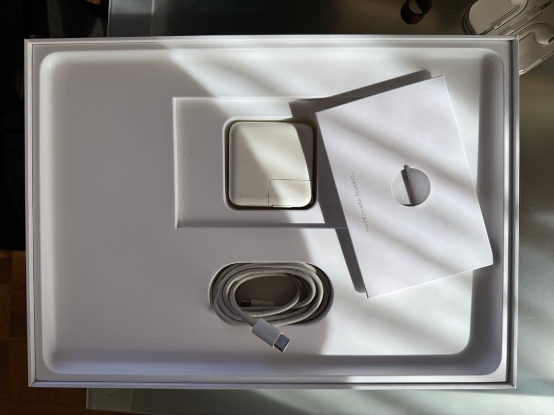 MacBook(Retina,12-inch, Early 2016）ゴールド