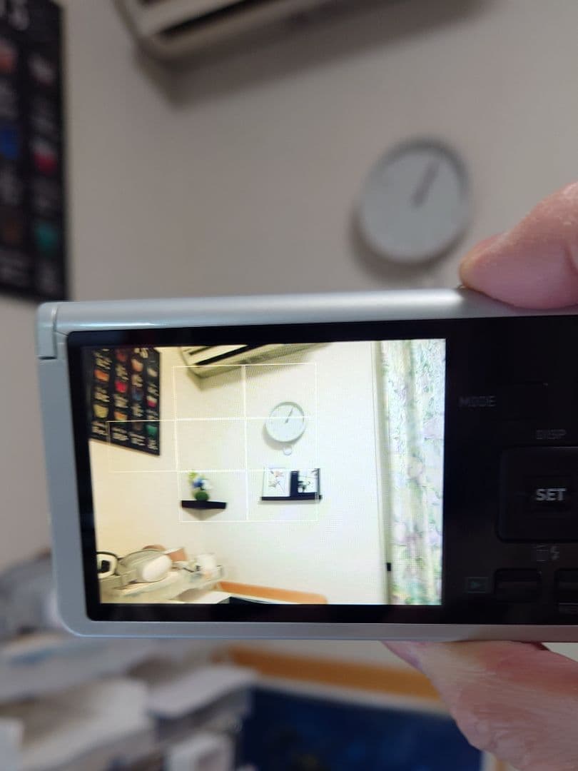 CASIO EXILIM ZR60 ホワイト チルトLCD 自撮り対応