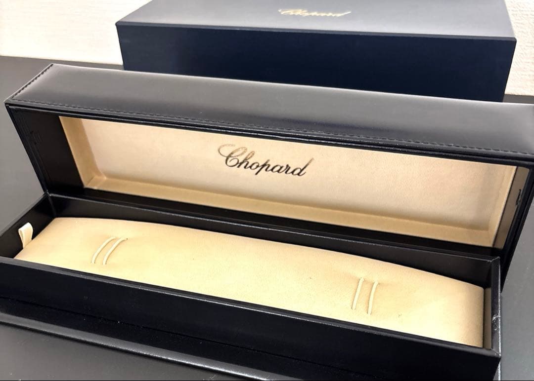 ショパール 時計　ケース