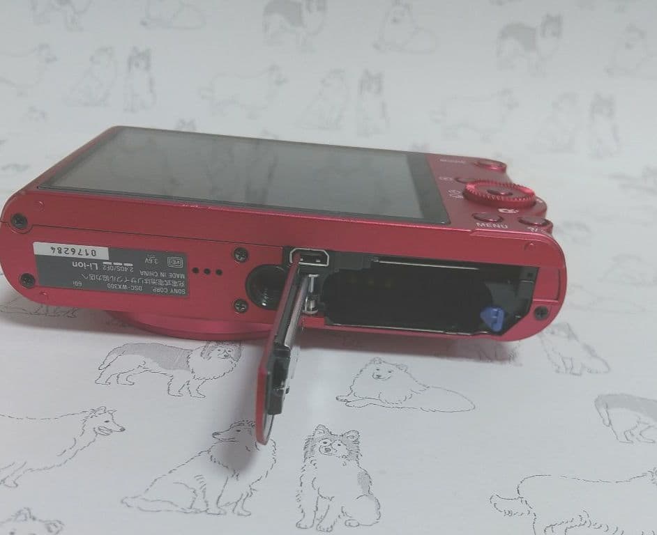 【RS76】SONY Cyber-shot DSC-wx300 デジカメ 本体