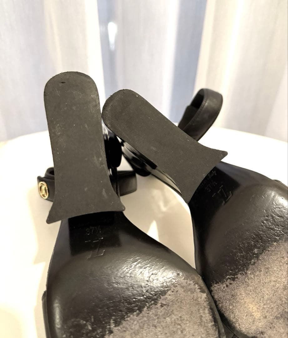 ルイヴィトン サンダル ヒール