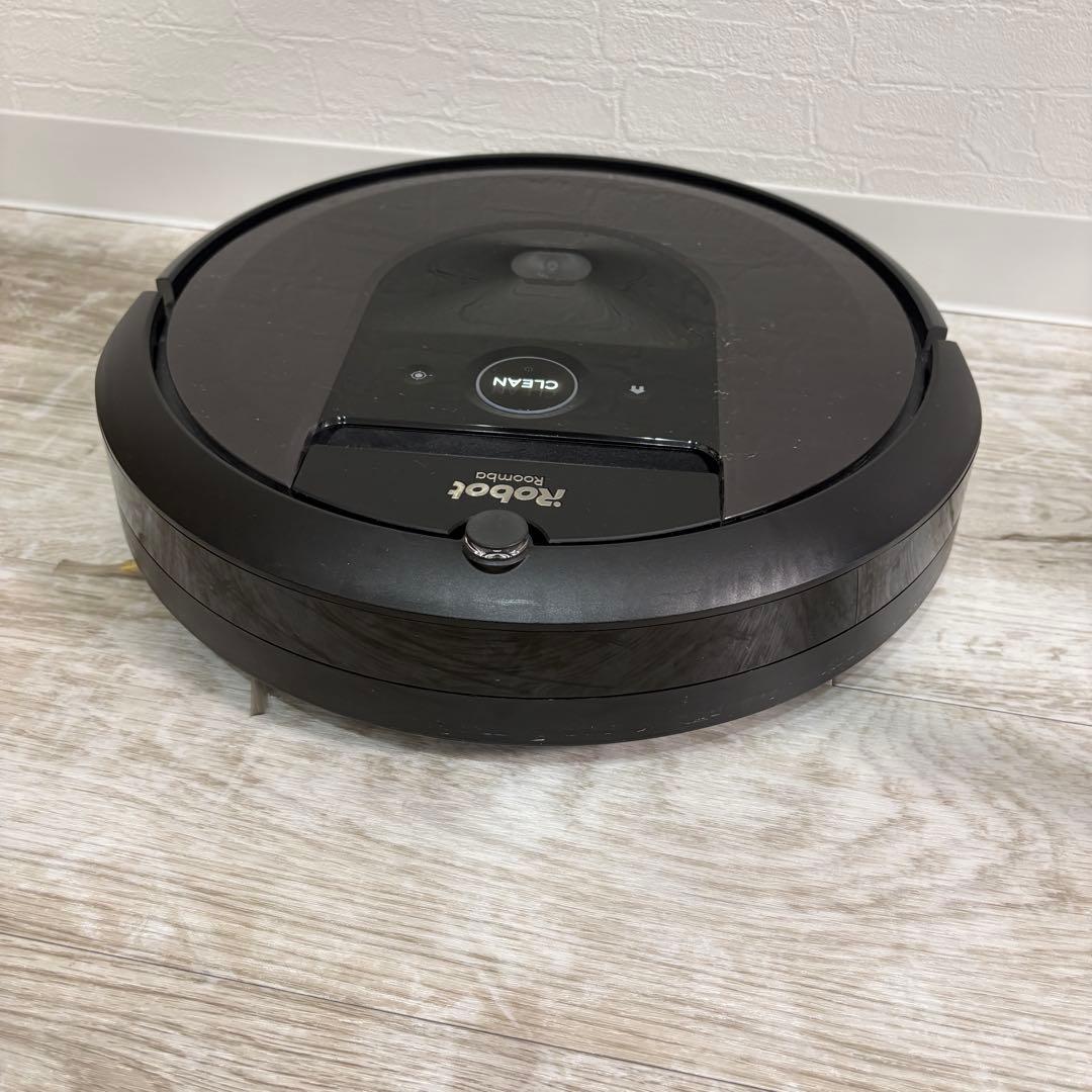 Roomba i7 黒色 自動充電ドック付き