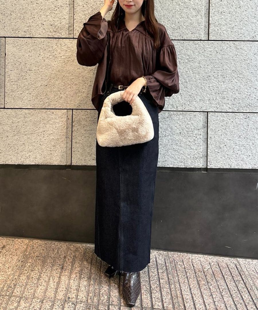 アニュアンス ネックフリルギャザーブラウス ブラウン サテンブラウス