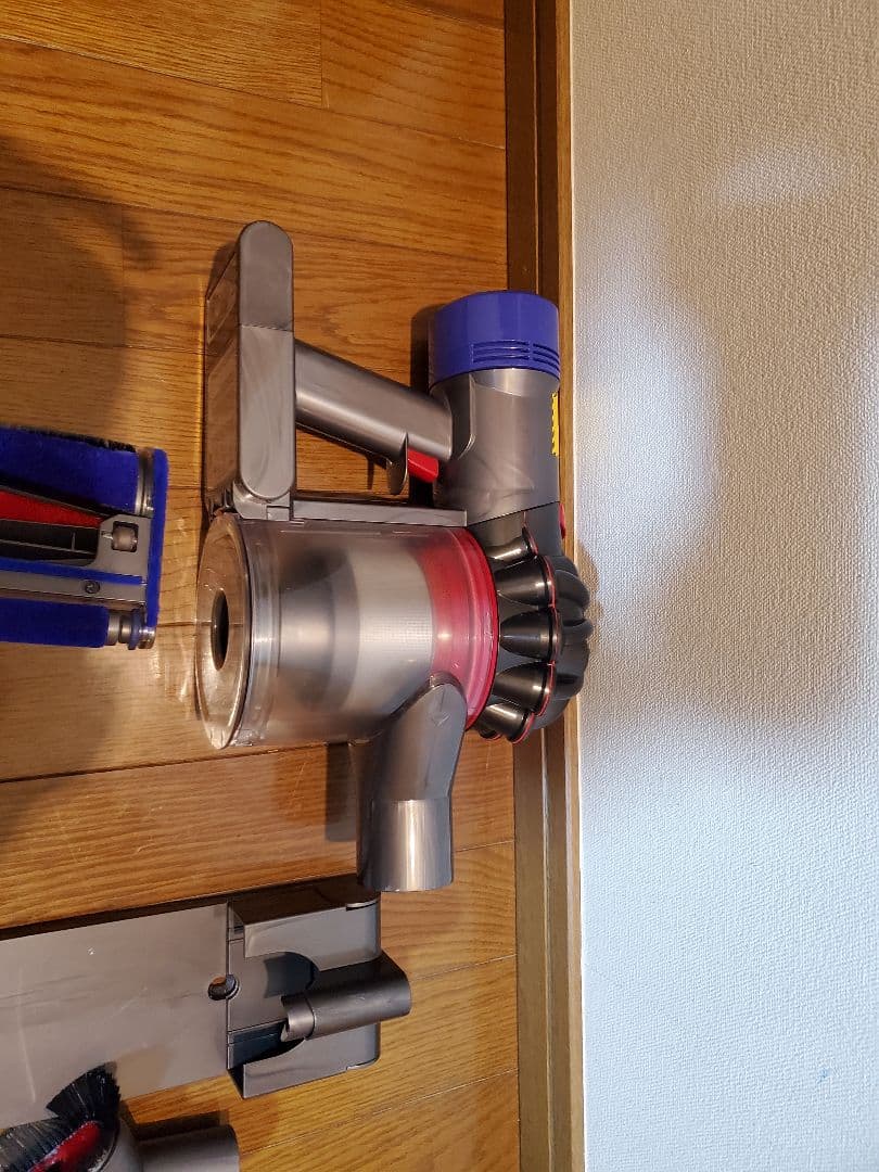 Dyson V8分解清掃動作確認済