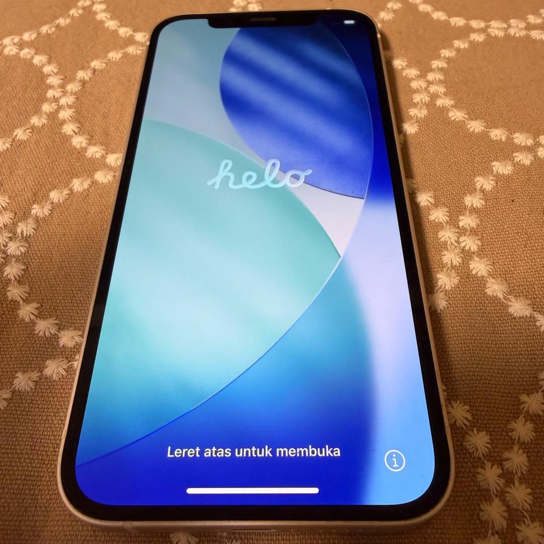 【美品】 Apple iPhone 12 256GB 本体 ホワイトSIMフリー