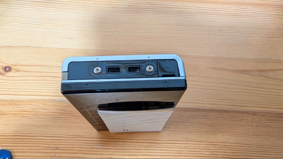 富士フイルム　デジタルカメラ FinePix Z100 fd