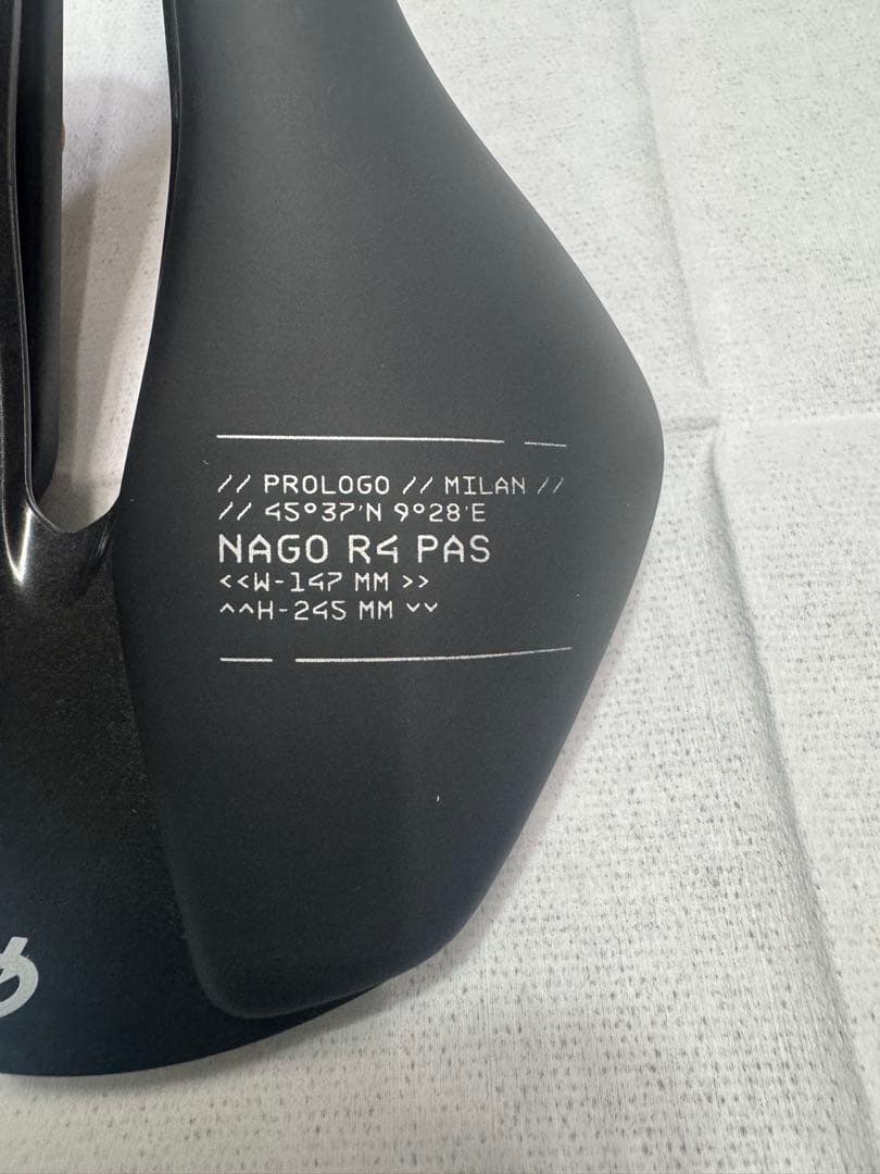 パーツ PROLOGO NAGO R4 PAS NACK