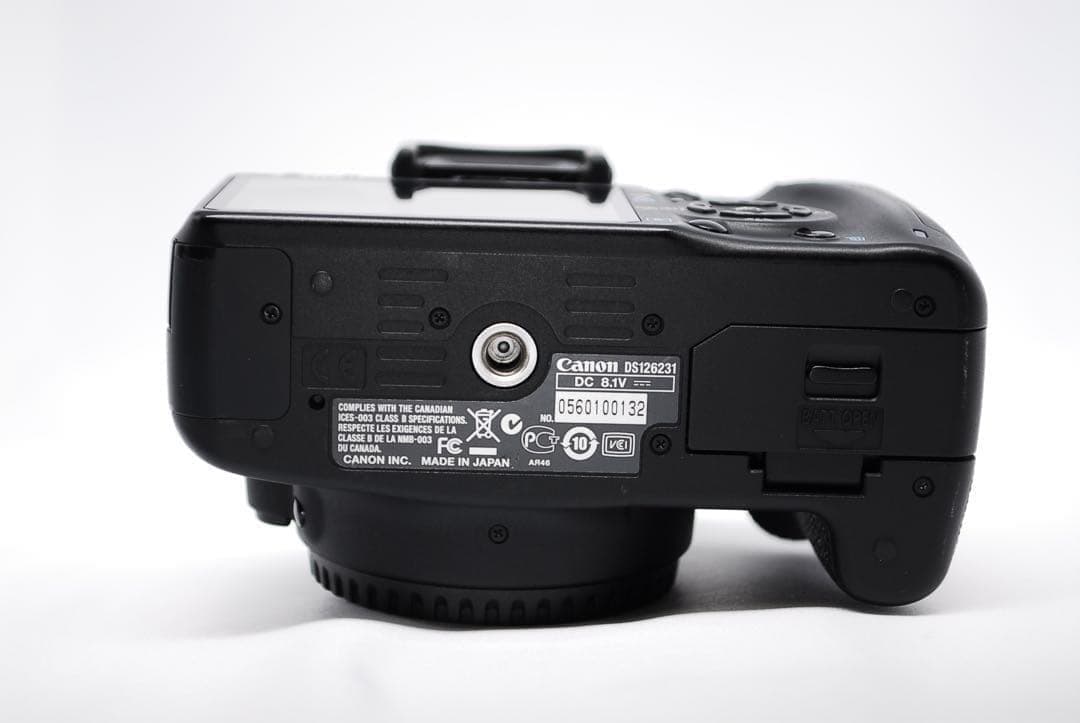 初心者向け✨軽量コンパクト✨Canon EOS Kiss X3✨Wレンズセット