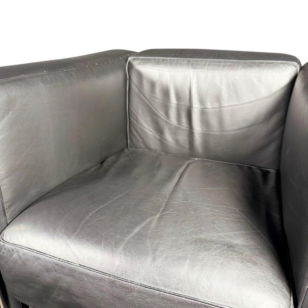 HR730 【本総革】ル・コルビジェ LC2 リプロダクト　シングルソファ