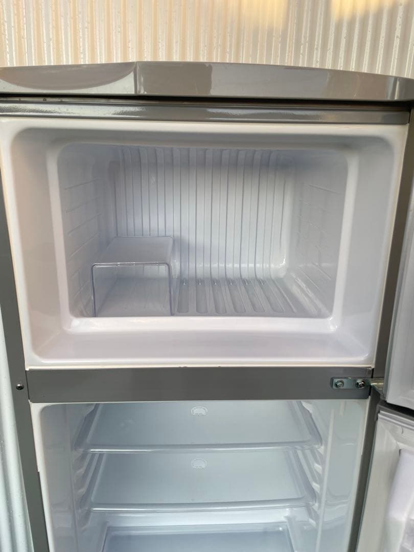 847 アクア シルバー2ドア冷蔵庫 右開き トップフリーザー 一人暮らし 単身